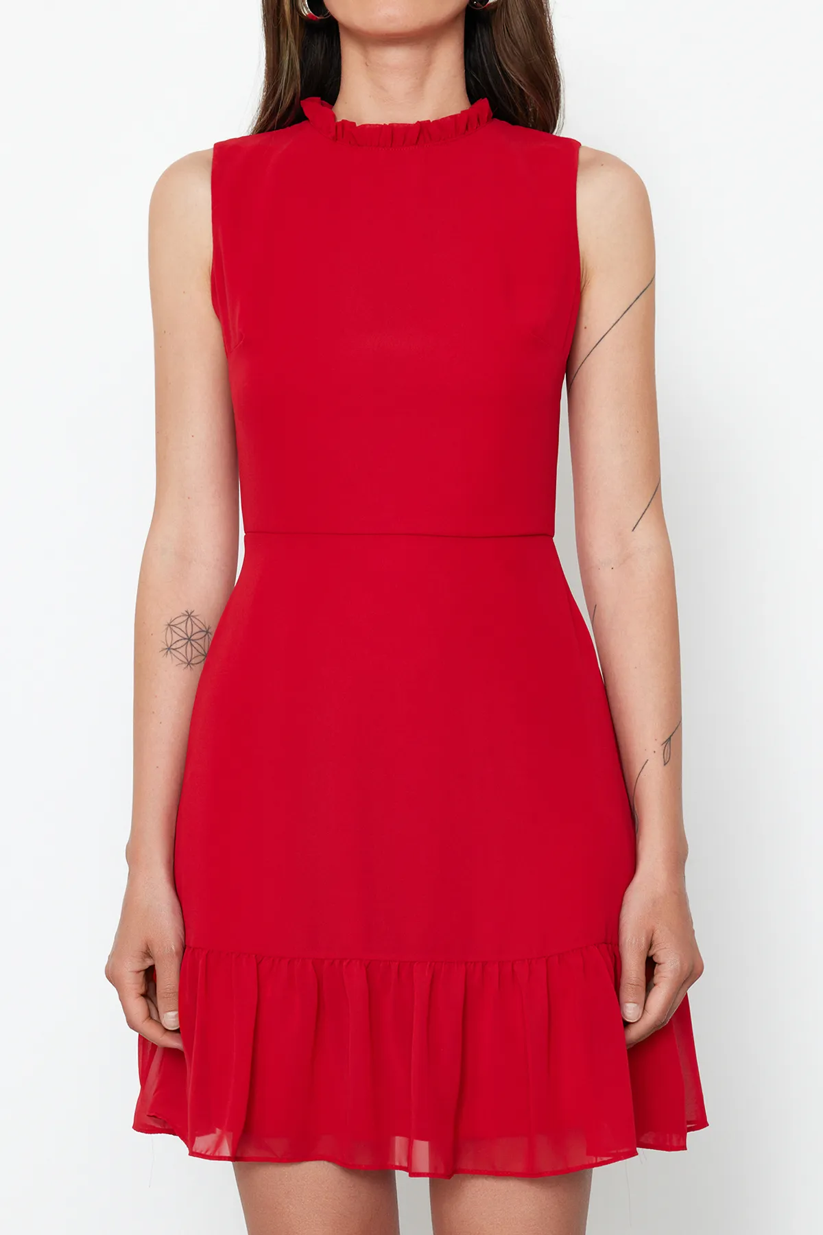 Trendyol Collection  Rotes gewebtes Minikleid TWOSS20EL0237