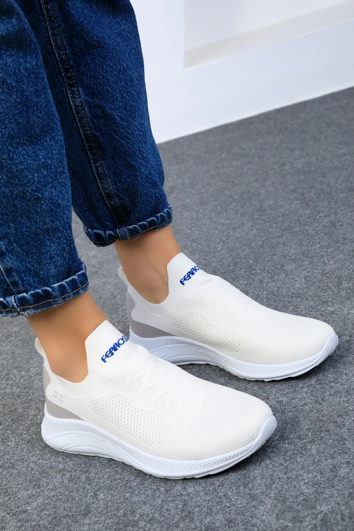 SOHO  Weiße Damen Sneakers 16979