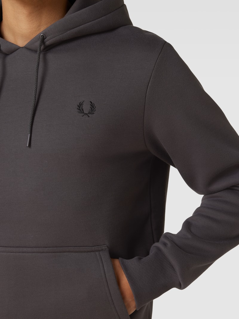 Hoodie mit Label-Design Modell 'Laurel' in graphit