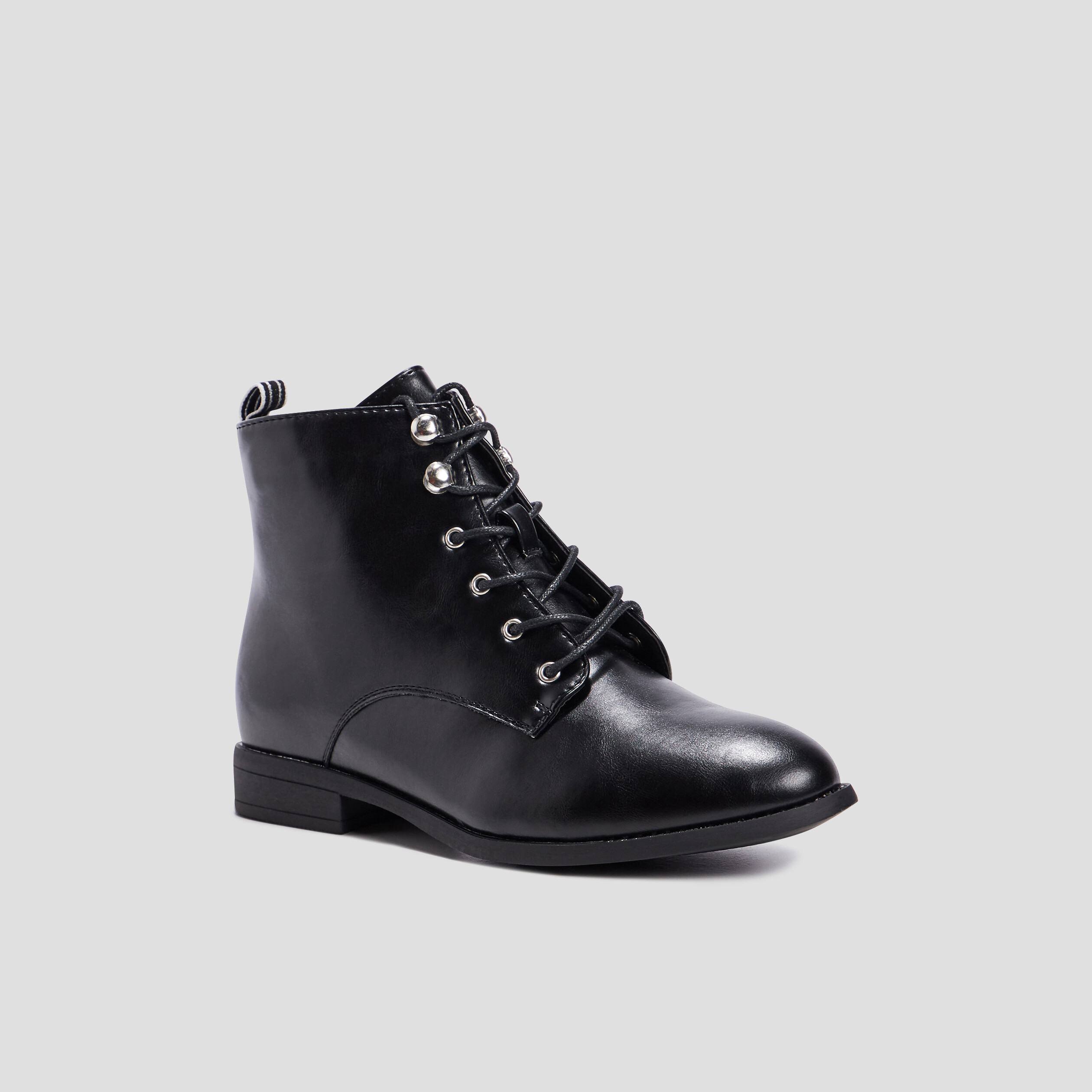 Bottines à talons plats noir femme | La Halle
