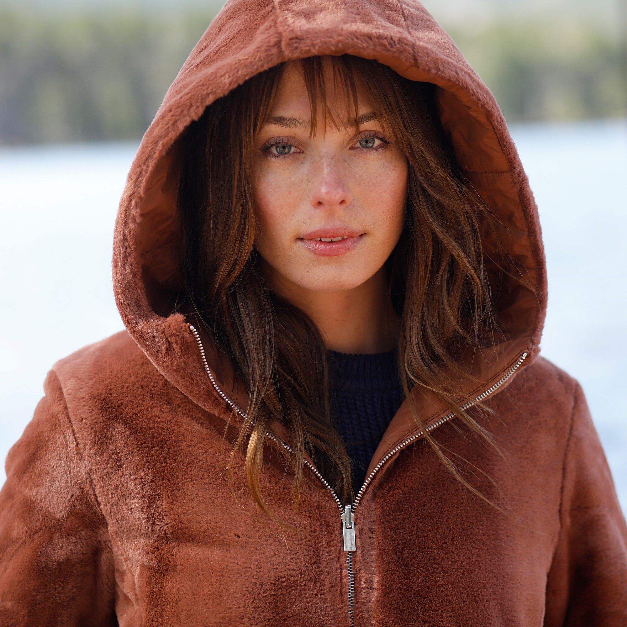 Veste fausse fourrure réversible en doudoune
