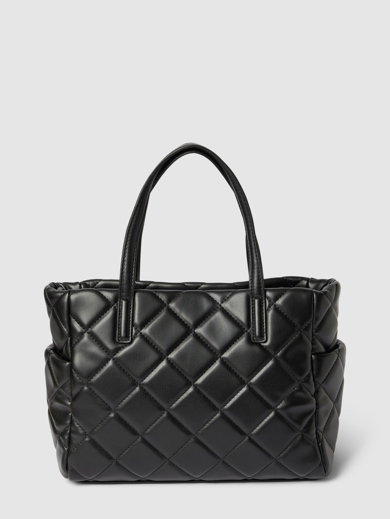 Umhängetasche mit Label-Detail Modell 'OCARINA' in schwarz
