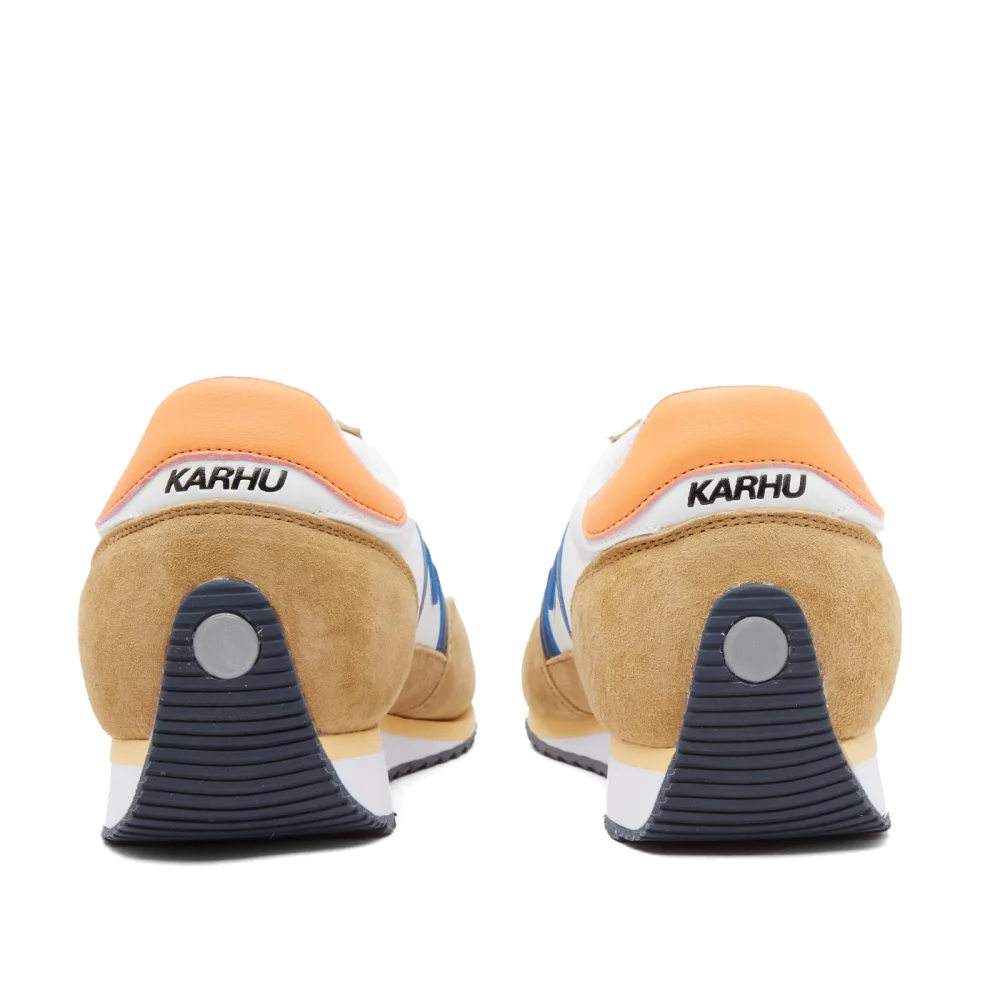 Karhu Mestari F805056 / braun