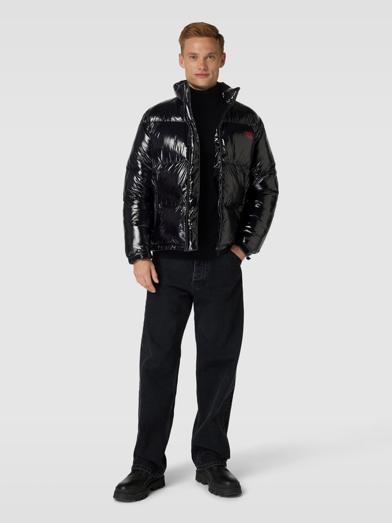 Steppjacke mit Label-Print Modell 'BIRON' in schwarz