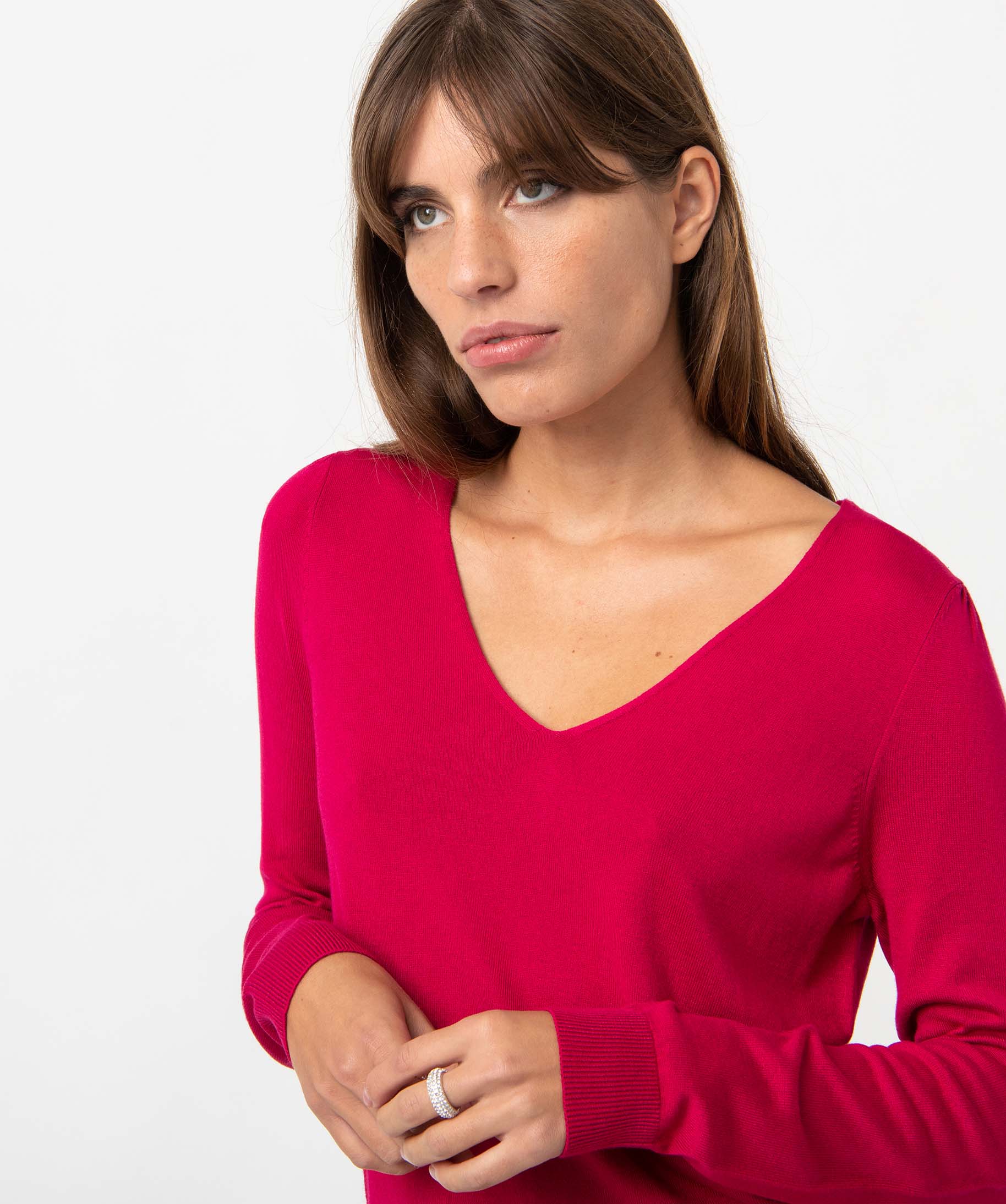 Pull femme en maille fine à col V rose | GEMO