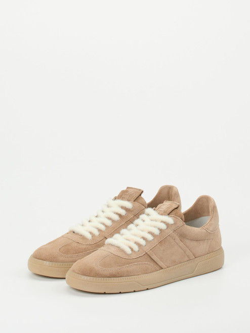 Sneaker-16613590057 Kennel & Schmenger