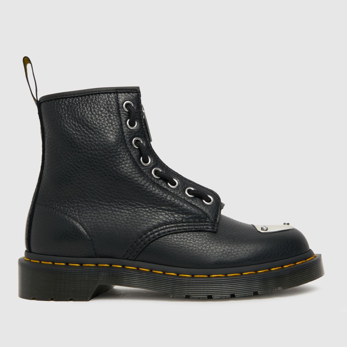 Dr Martens – 1460 – Svarta stövlar med metalldetaljer