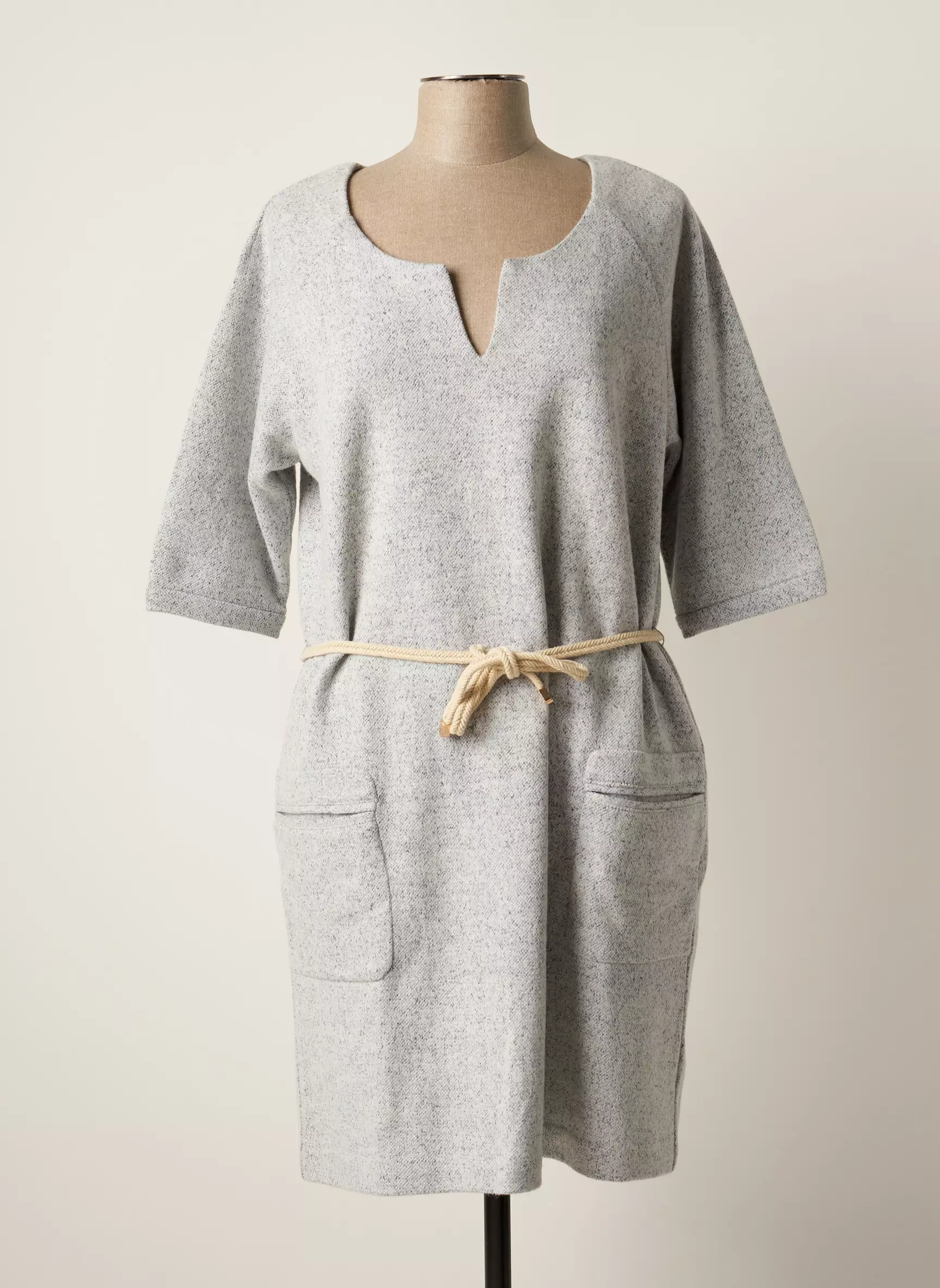 Wmn Robes Pulls Femme couleur gris