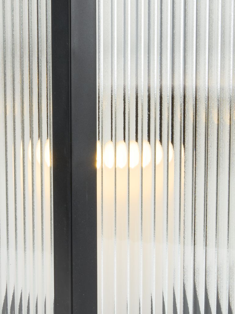 Latarnia GULDSMED GULDSMED szer. 22xdł. 22xwys. 48 cm z diodą LED czarna