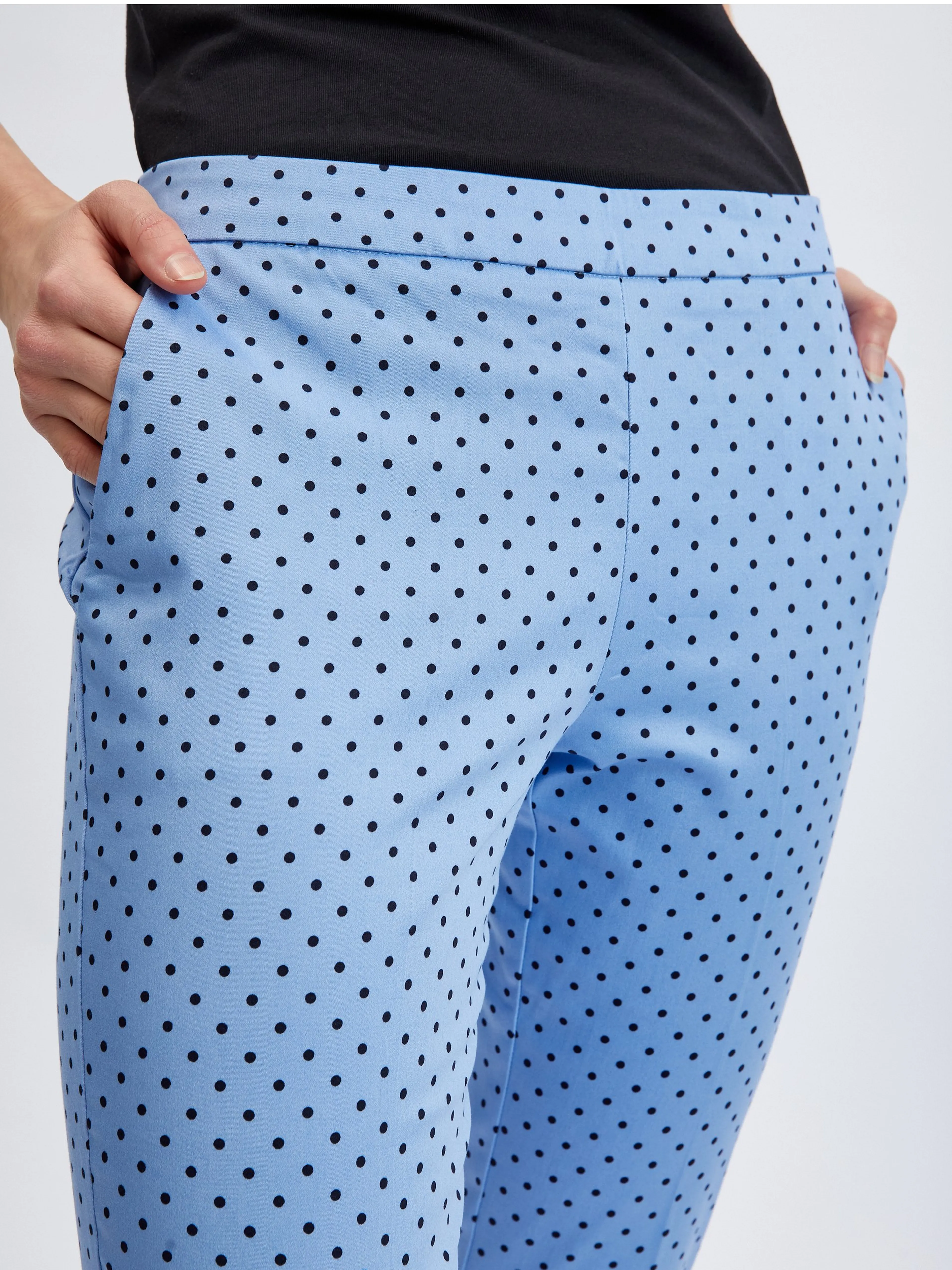 Blaue dreiviertellange Damen-Polka-Dot-Hose ORSAY