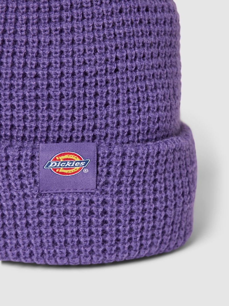 Beanie in Strick-Optik Modell 'WAFLLE' in lila