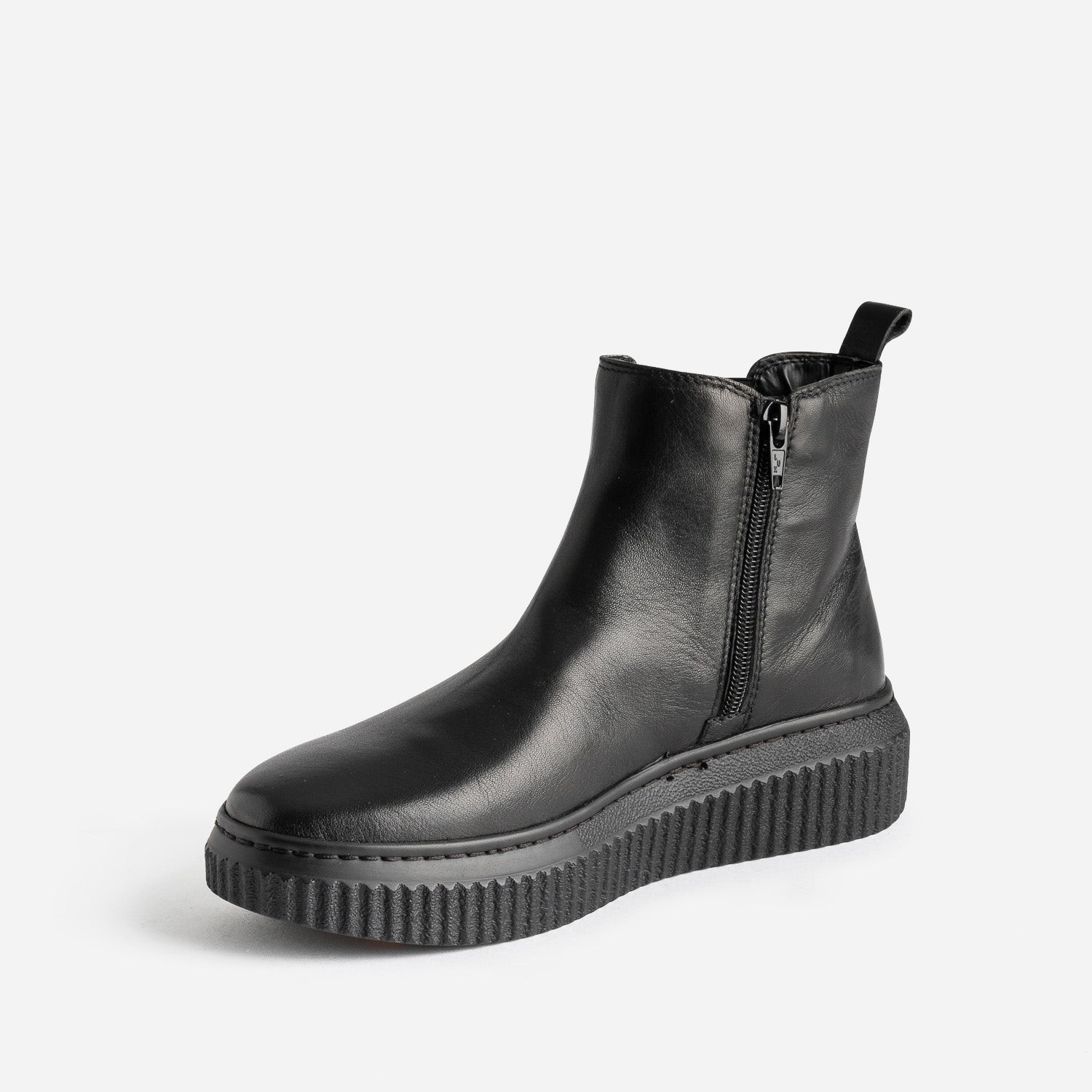 Boots noir en cuir à plateforme