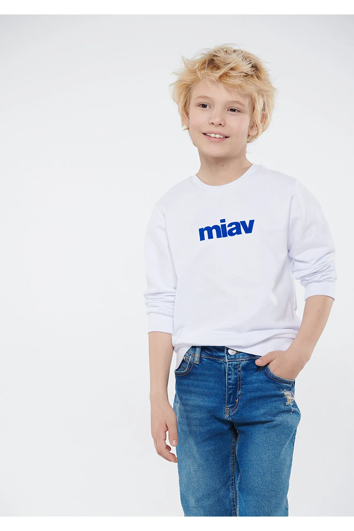 Mavi  Miav bedrucktes weißes Sweatshirt 6610031-620