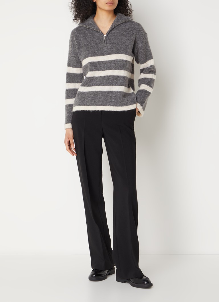 Pulover Selected Femme Maline din tricot fin cu amestec de lână și dungi imprimate.