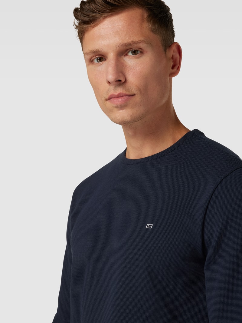 Longsleeve mit Waffelstruktur in marineblau