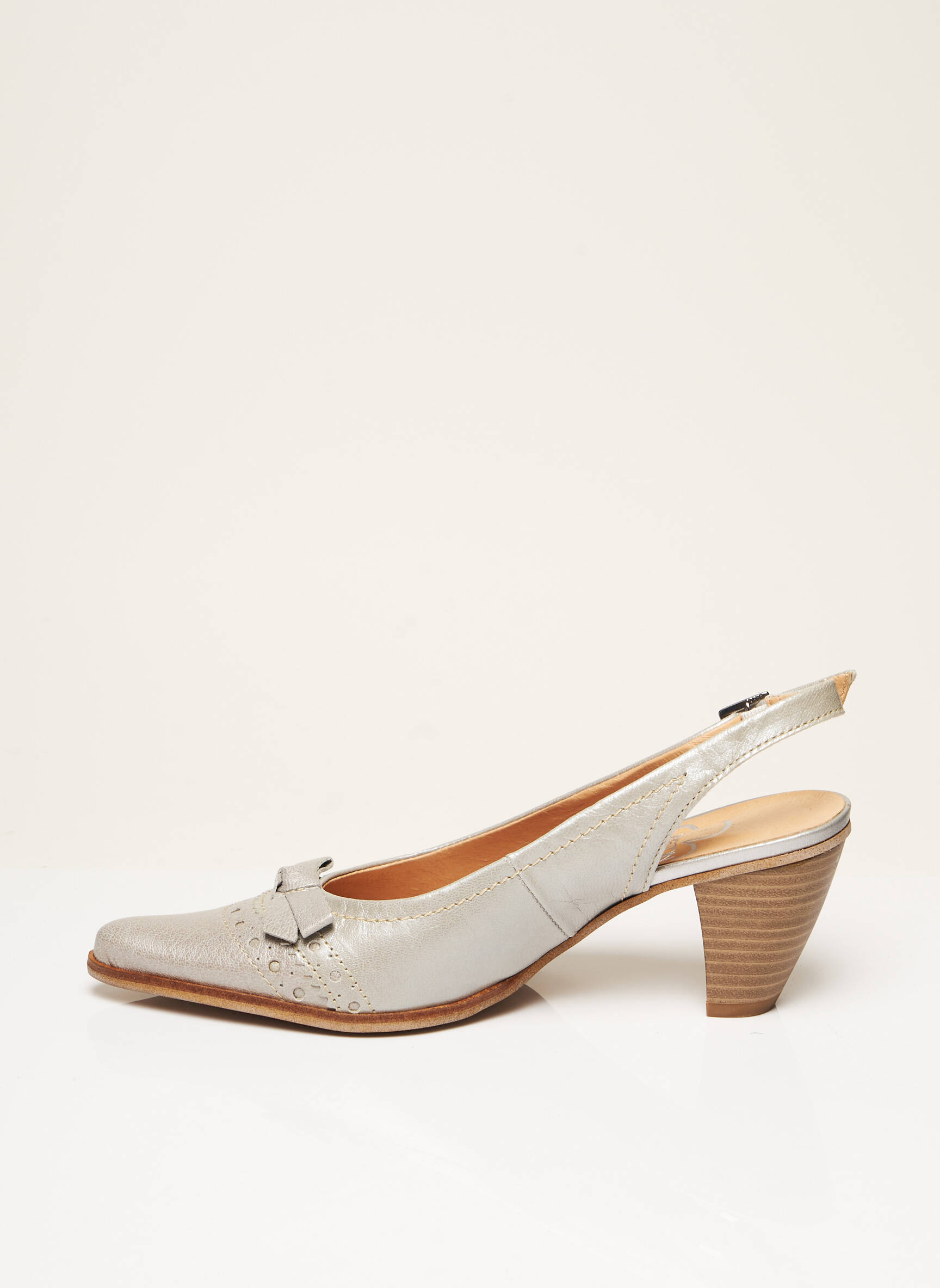 Karston Sandales Nu Pieds Femme couleur beige