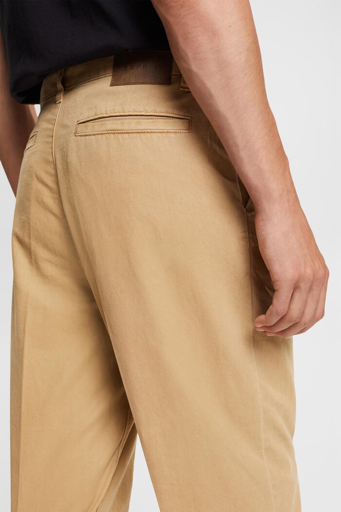 Loose Fit Chinos