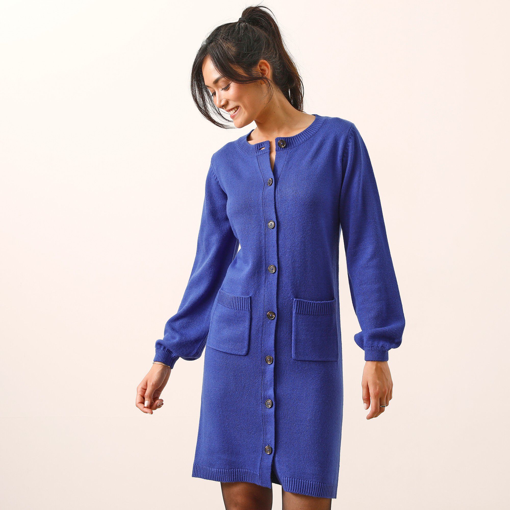 Robe pull boutonnée à poches