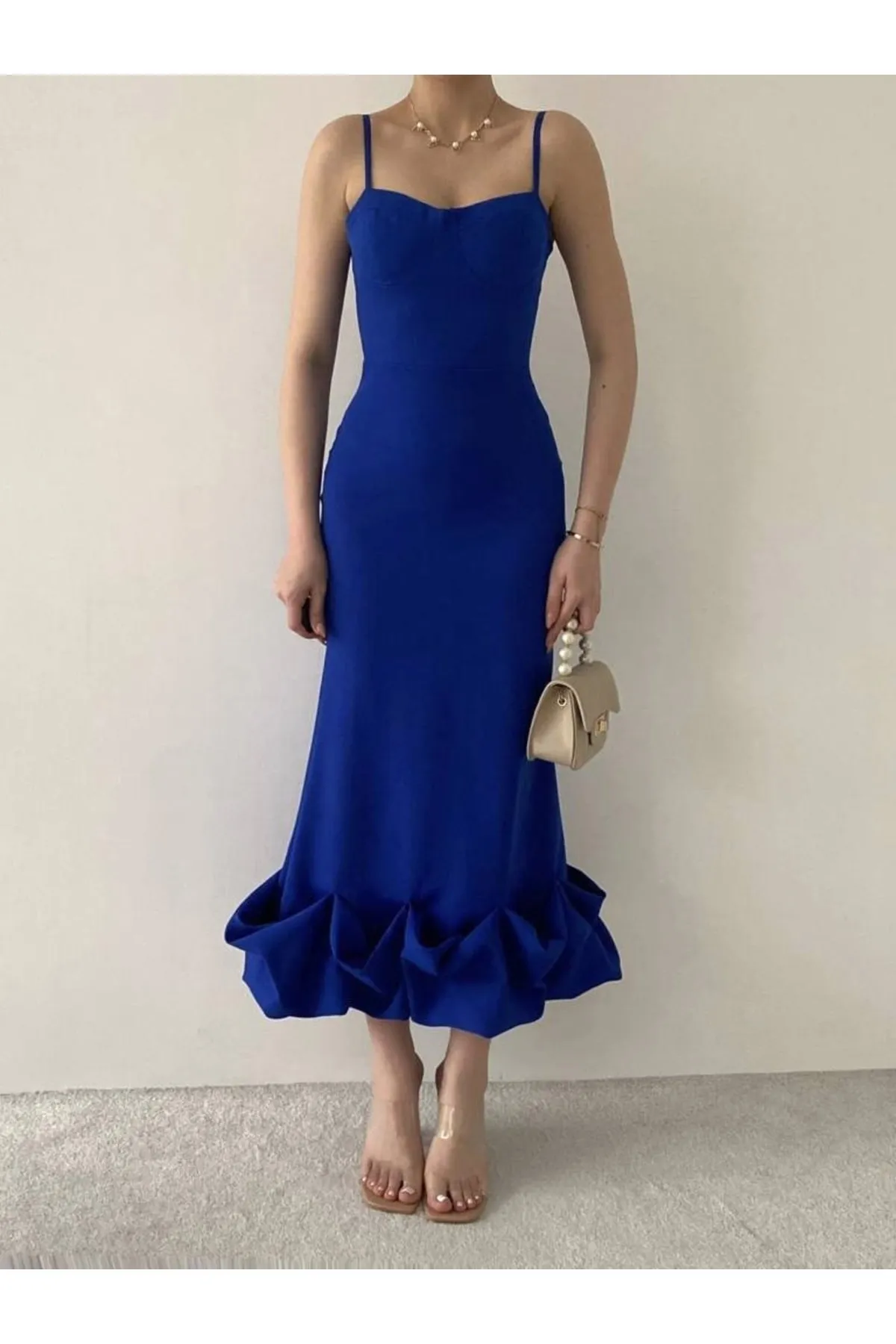 Afiş Butik  Saks – Blaues, asymmetrisches, geschwungenes Midikleid mit Rock