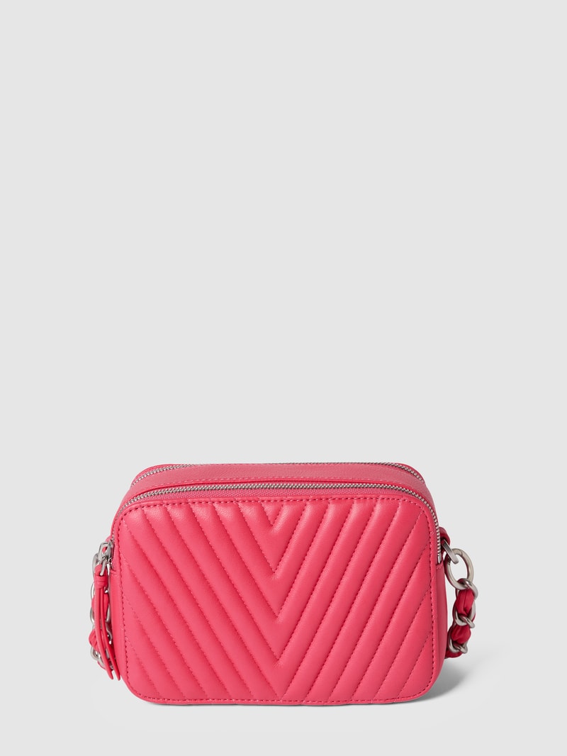 Umhängetasche mit Ziernähten Modell 'ELLA' in fuchsia