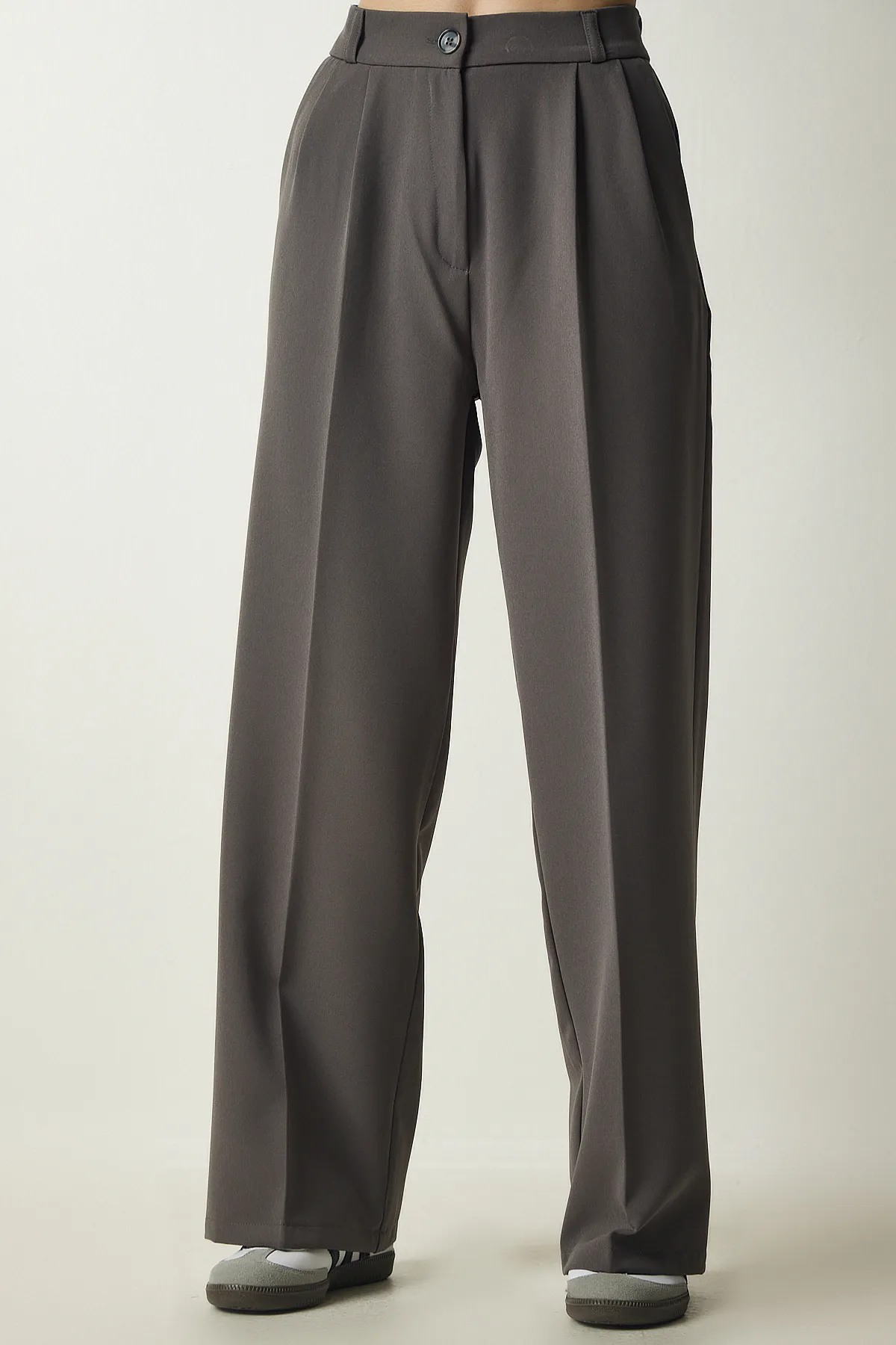 Happiness İstanbul  Graue Palazzo-Hose mit Taschen für Damen DW00001