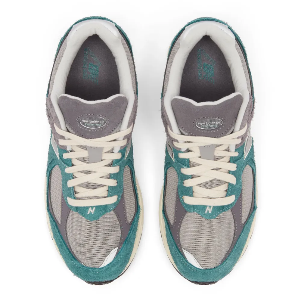 New Balance 2002R M2002REM / grün