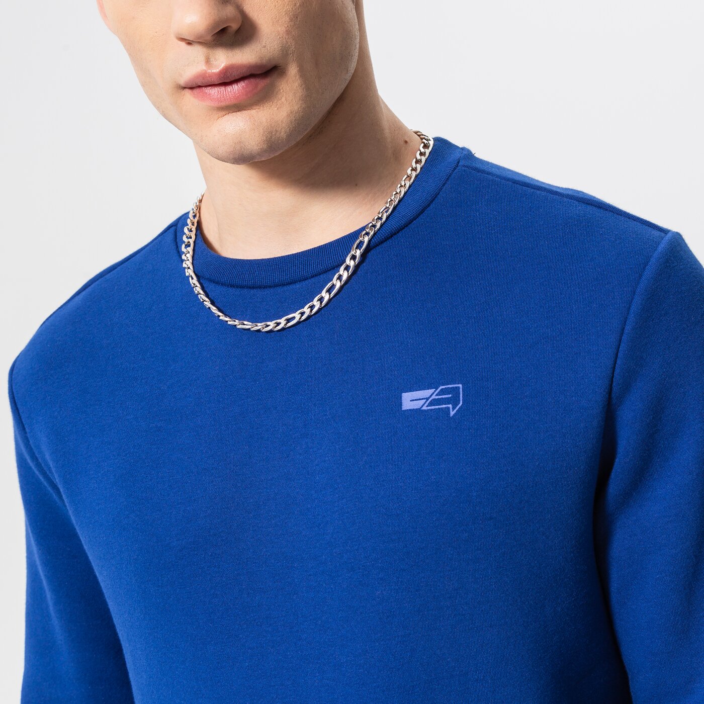 CONFRONT SWEATSHIRT ESSENTIAL CREW Dunkelblau