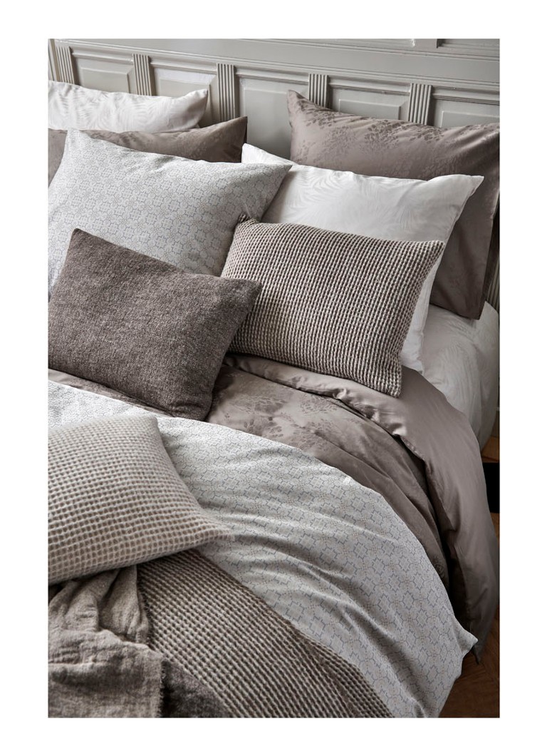 Vandyck Purity Florence duvet cover in 300 TC cotton satin - includes pillowcases