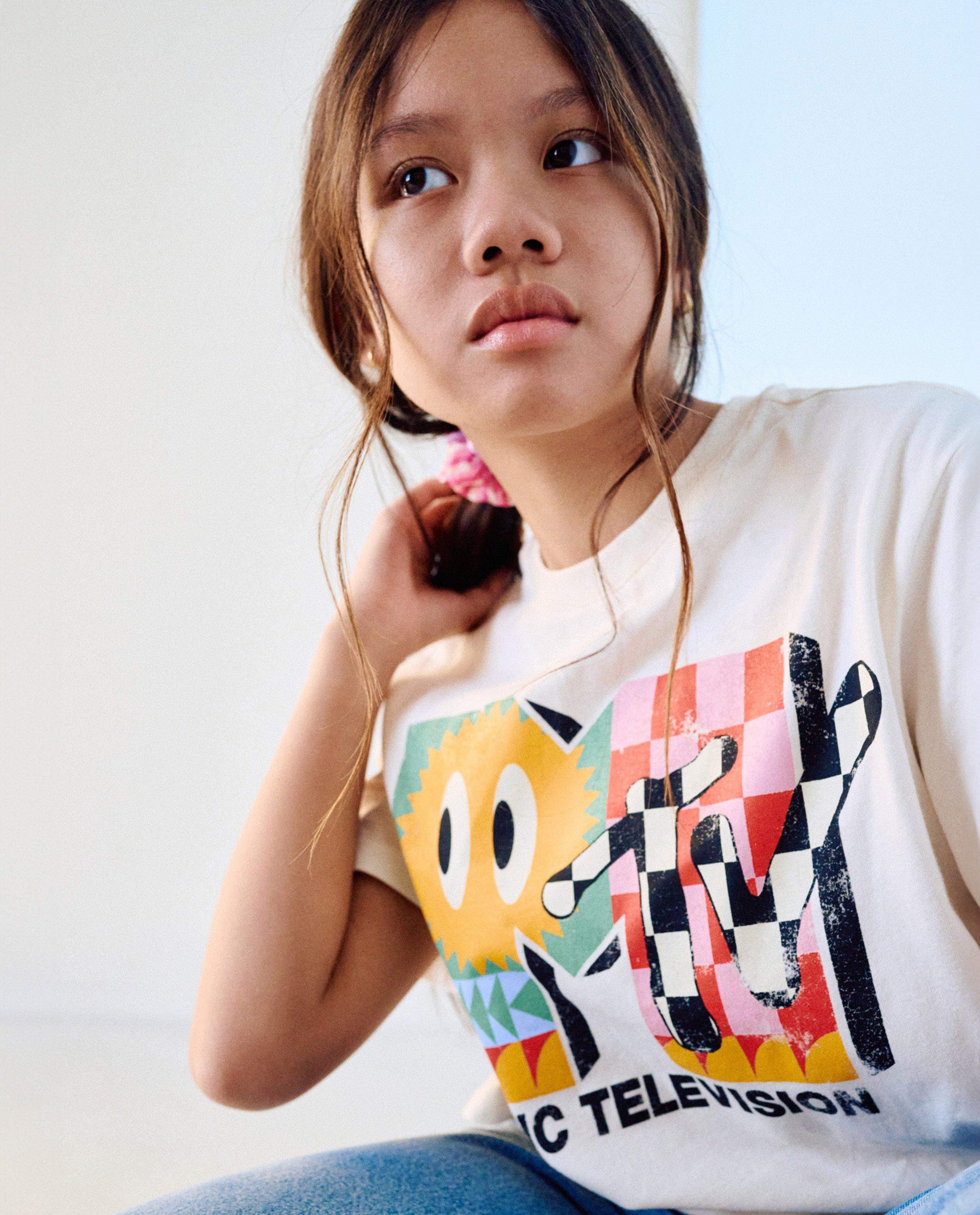 Tricou Fish & Chips cu imprimeu MTV alb