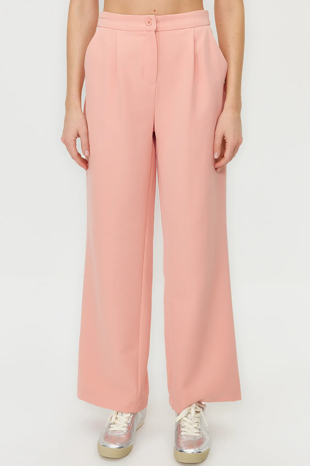 Trendyol Collection  Staubige Rose-Hose mit weitem Bein TWOAW22PL0139