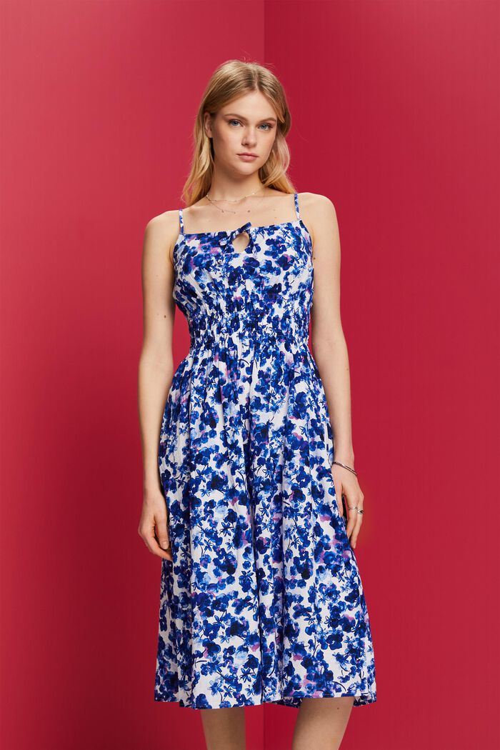 Dresses light woven
