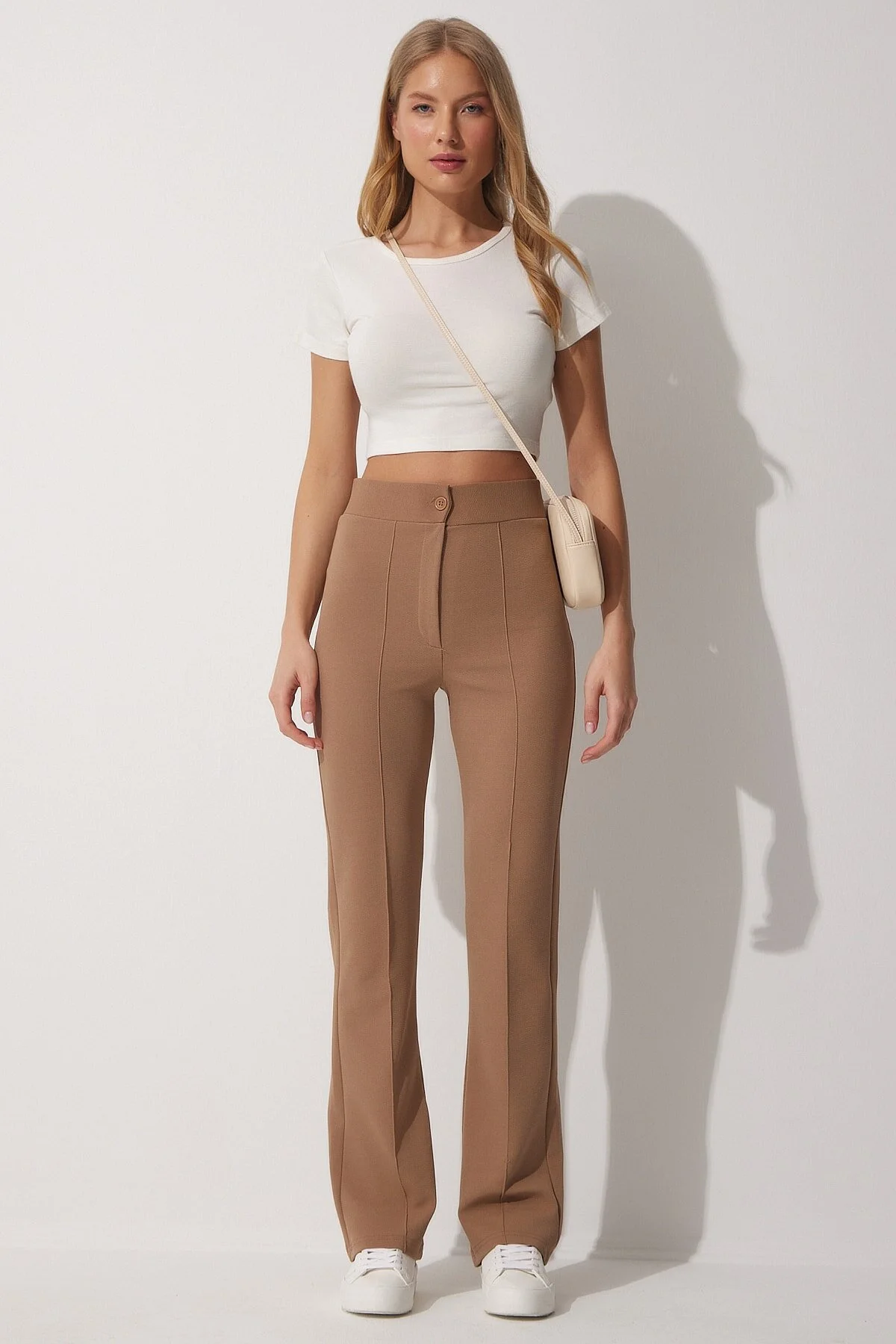 Happiness İstanbul  Bequeme Strickhose aus Biscuit-Lycra mit hoher Taille für Damen RV00090