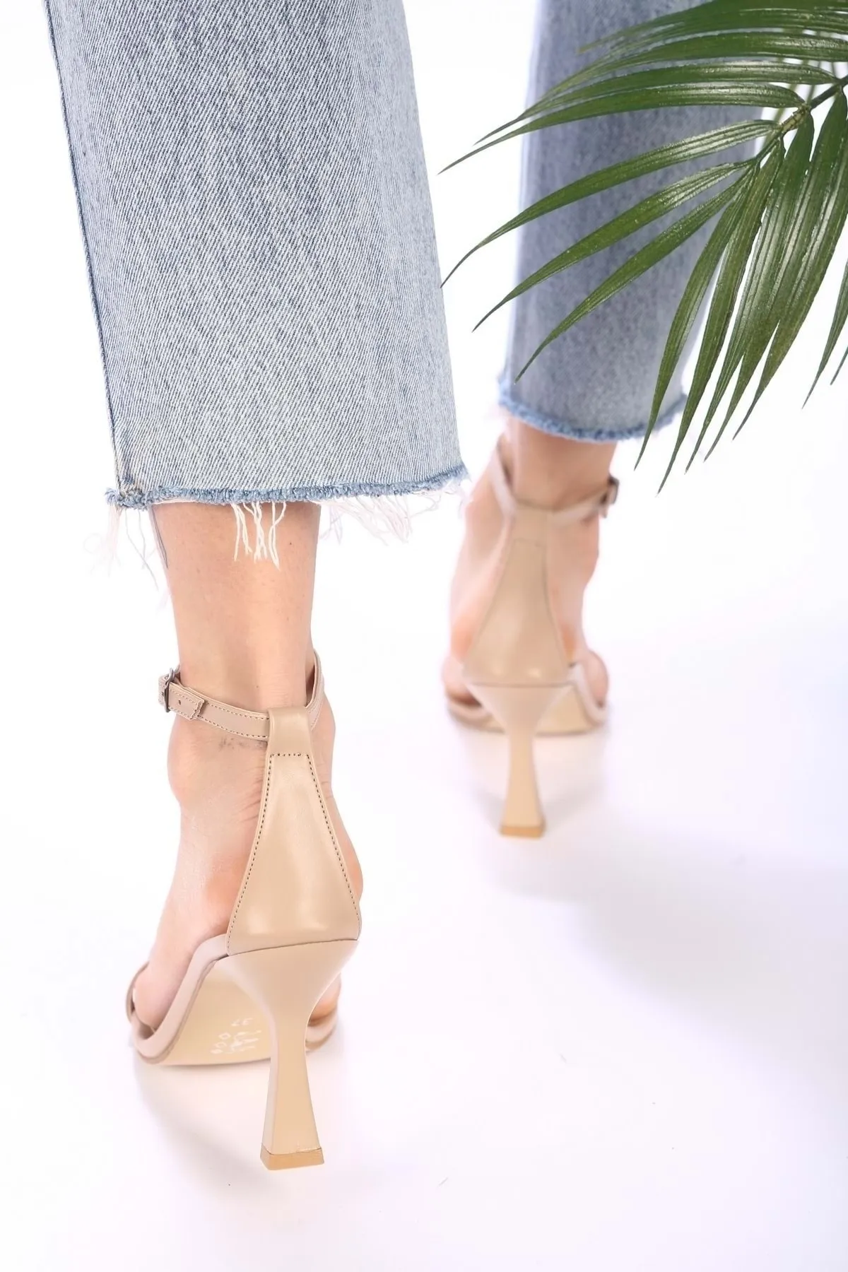 Shoeberry  Sesa Skin Skin Single Strap-Absatzschuhe für Damen