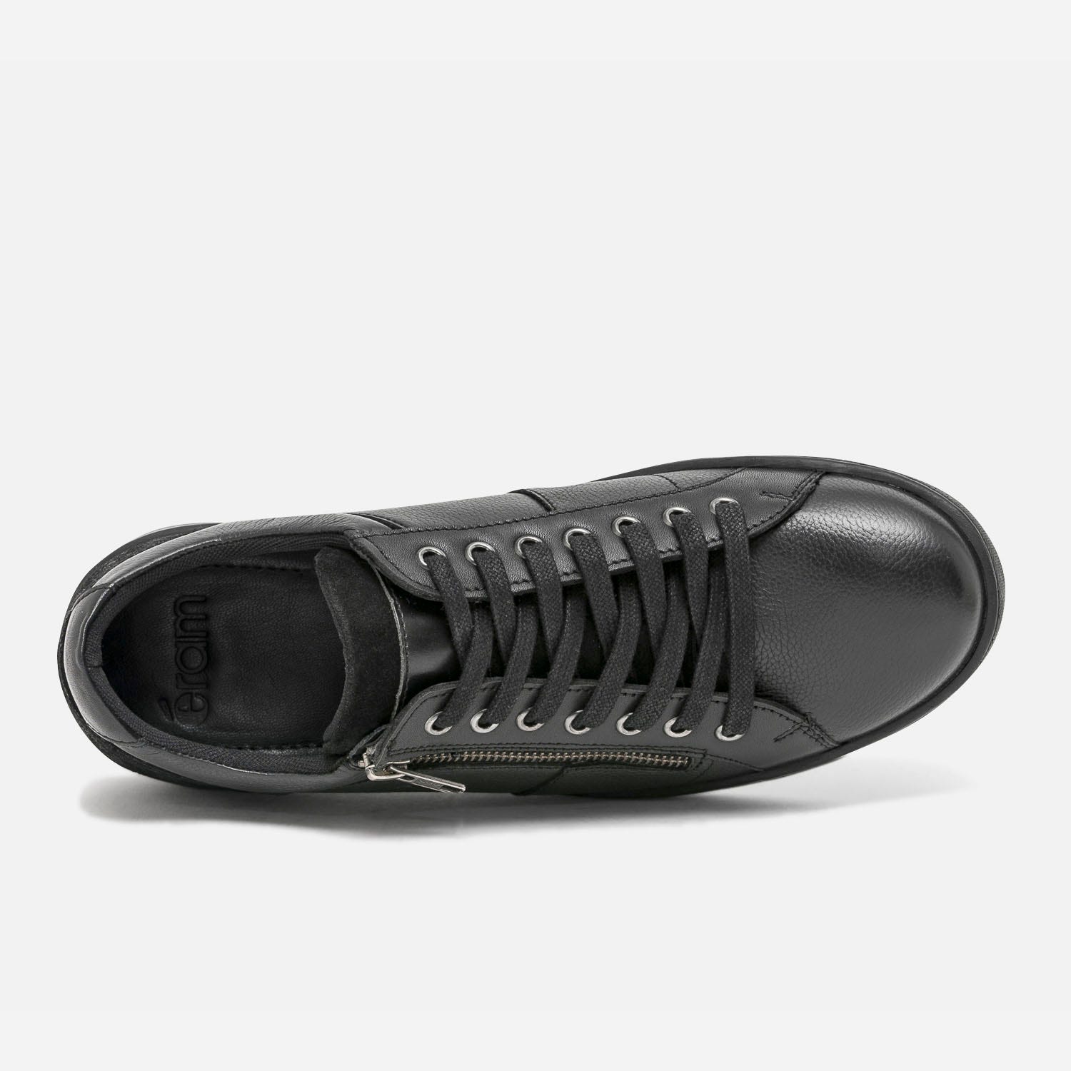 Tennis noire en cuir