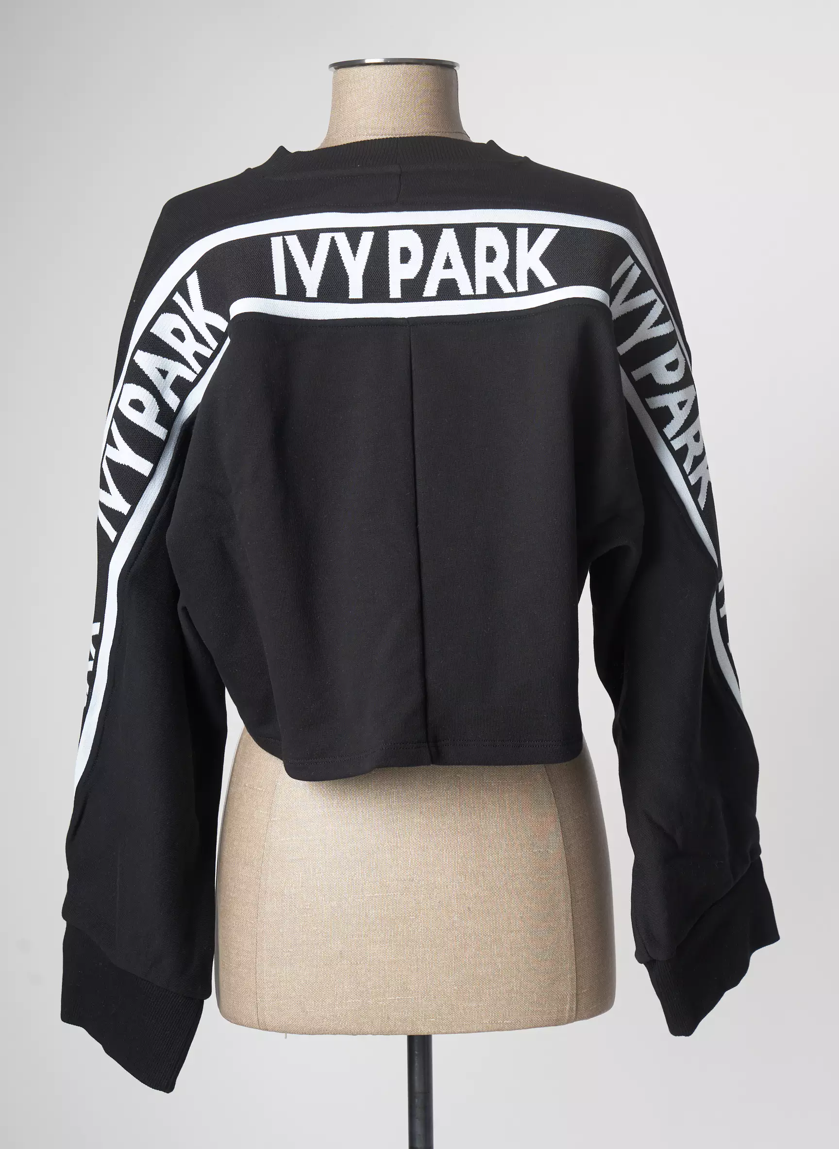 Ivy Park Sweats Femme couleur noir