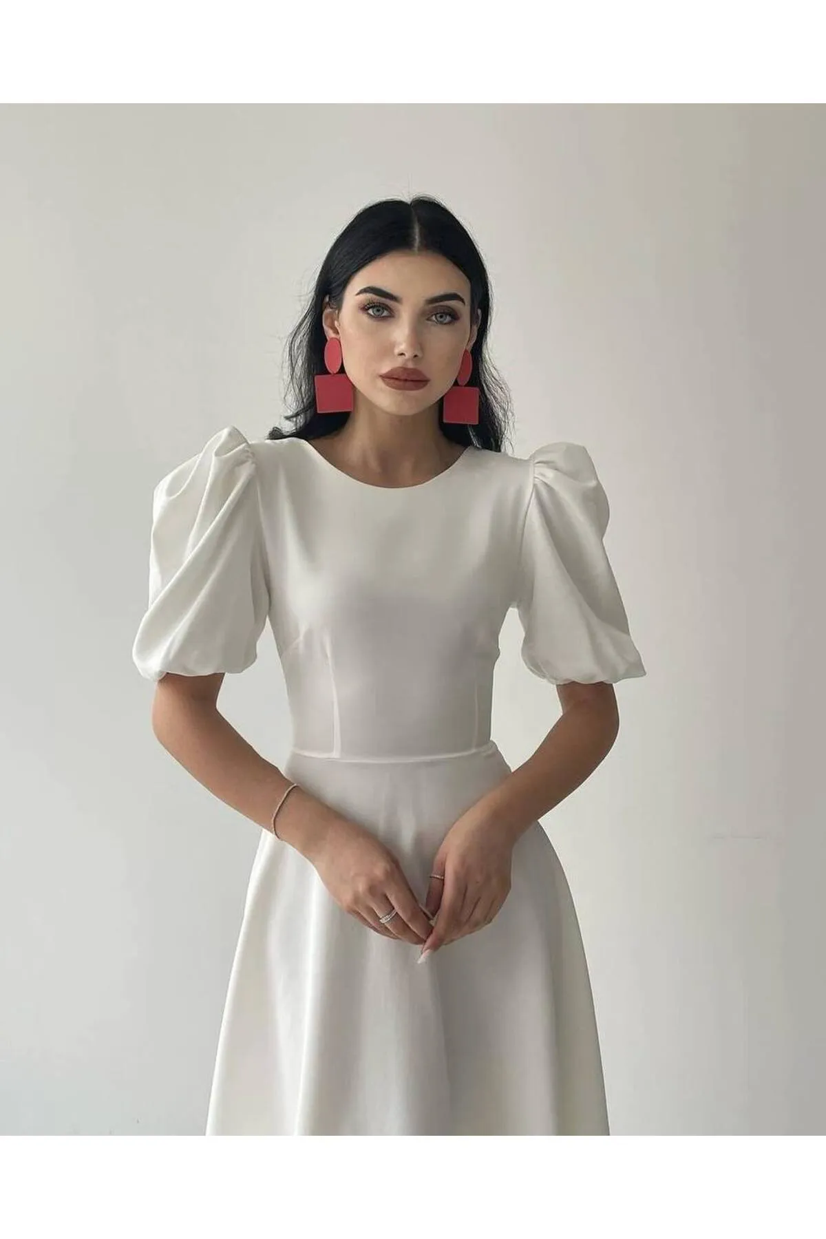 SONREİR  MIDIKLEID MIT WASSERMELONEN-ÄRMELENDETAIL