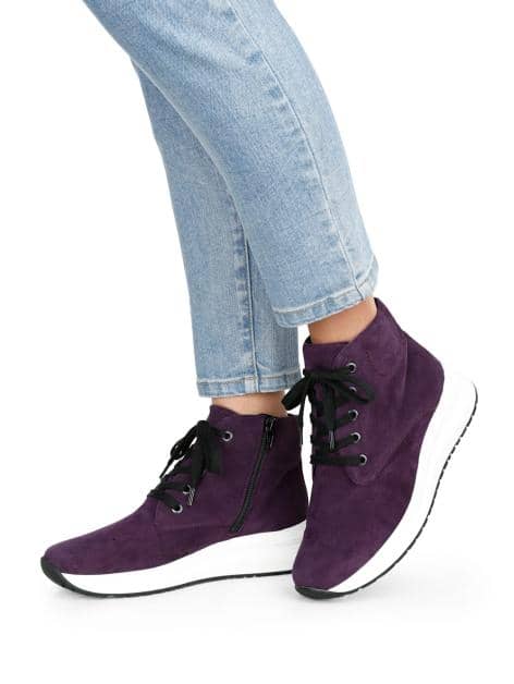 Schnürstiefelette