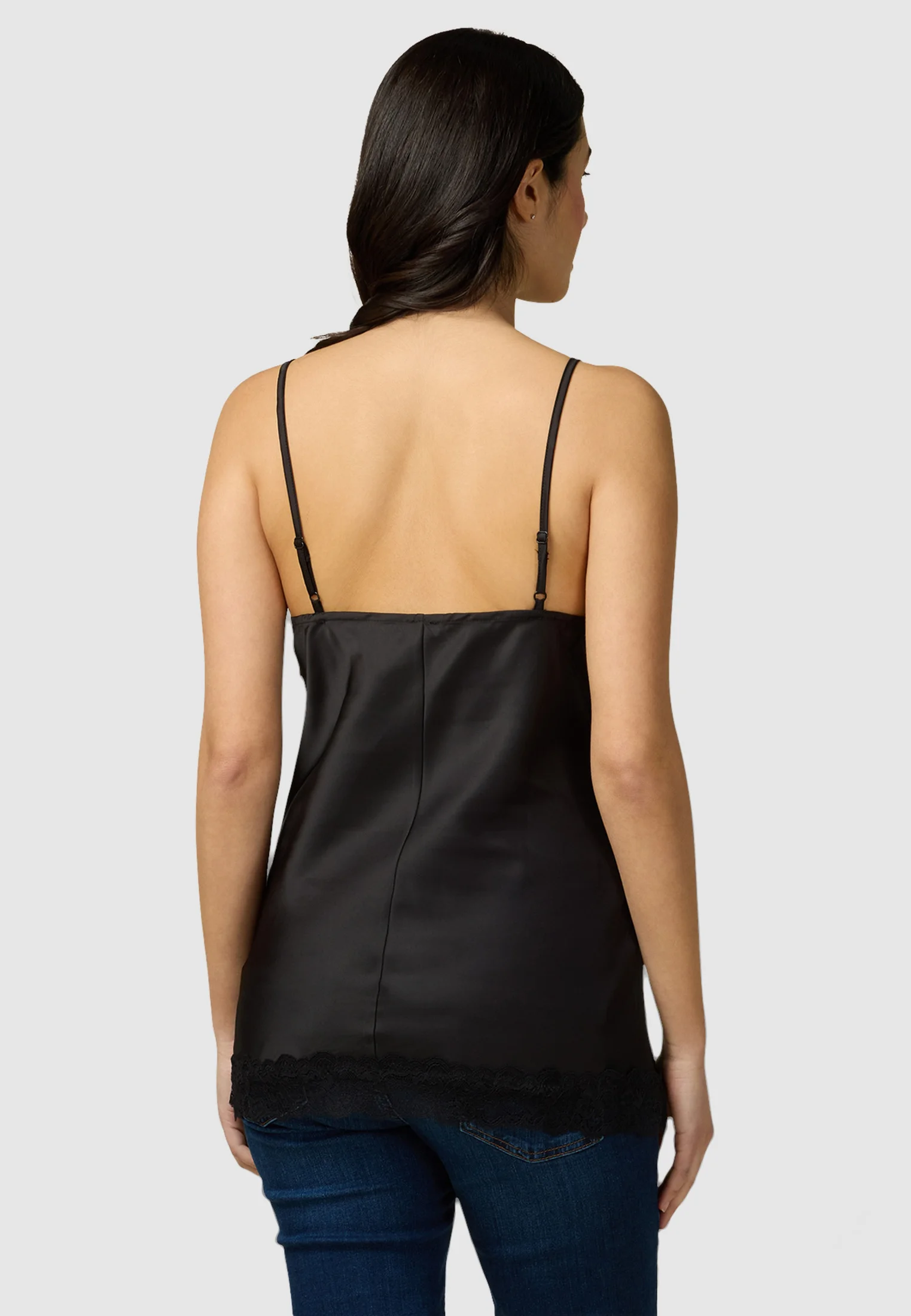 Más allá de la blusa
