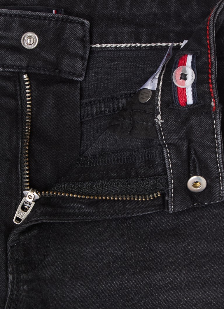 Blugi Tommy Hilfiger cu croială dreaptă și efect spălat