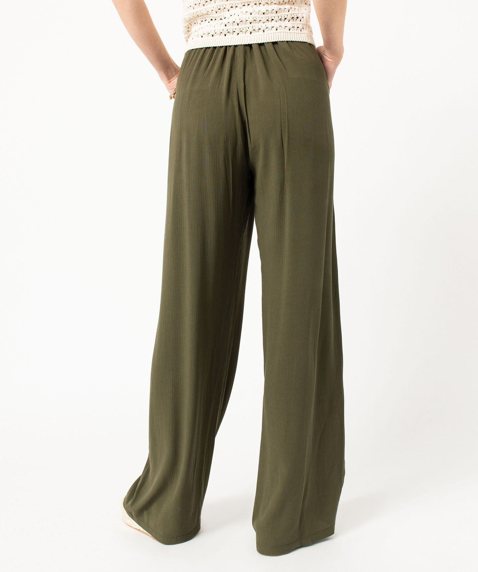 Pantalon en maille fluide aspect crêpe femme kaki | GEMO