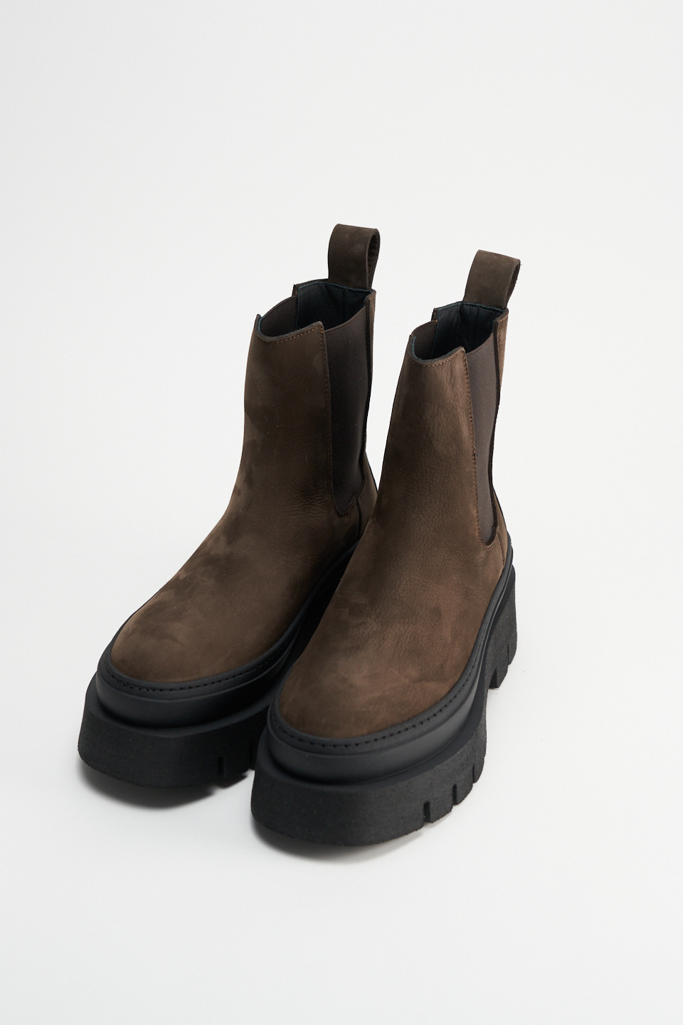 CPH686 nabuc brown
