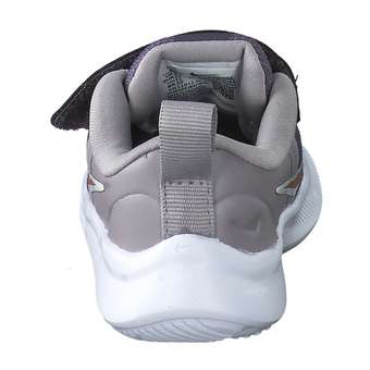 Nike Star Runner 3 Sneaker in lila