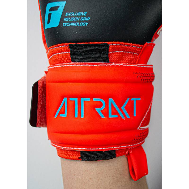 Reusch Attrakt Gold X Torwarthandschuhe