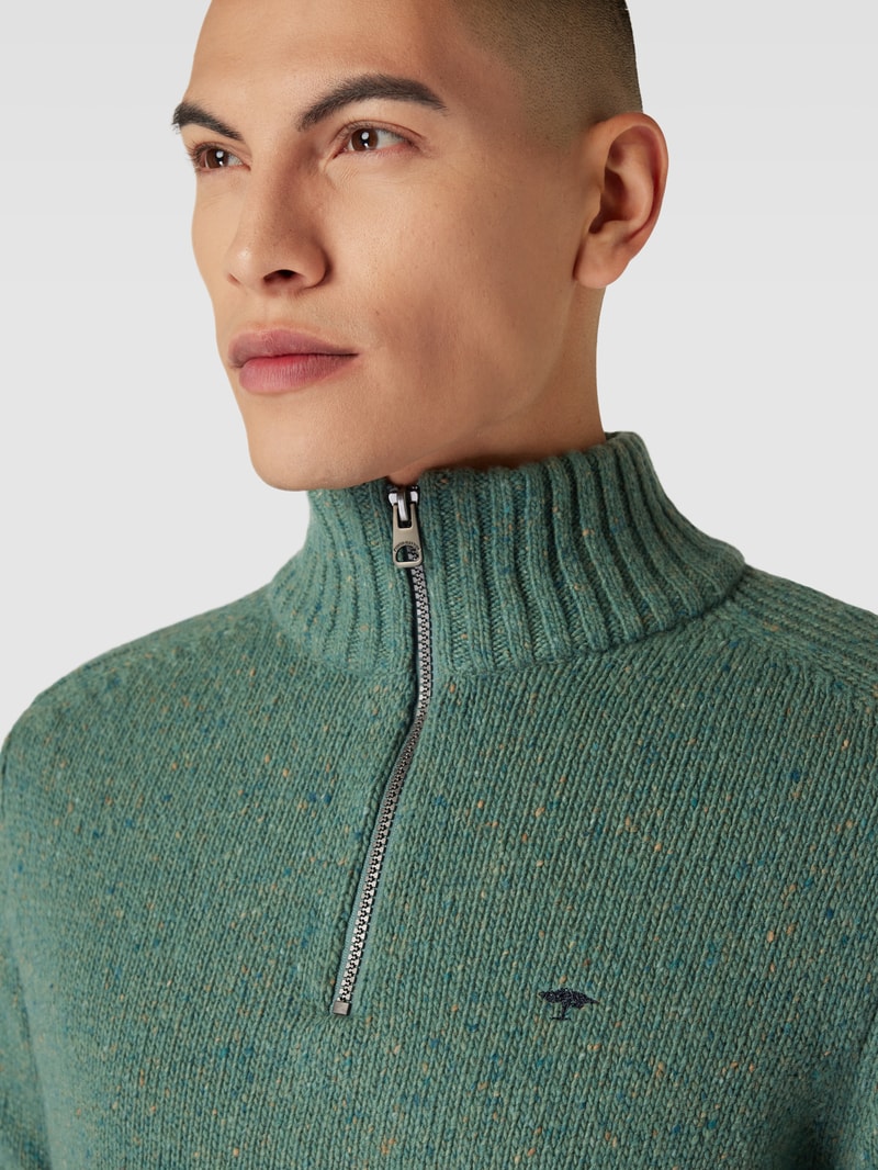 Strickpullover mit kurzem Reißverschluss in lindgrün