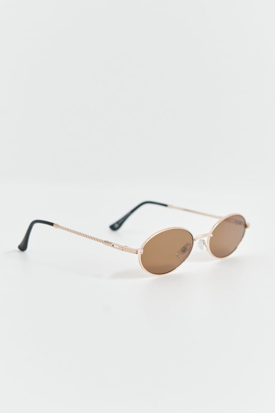 Slim metal oval sunglasses