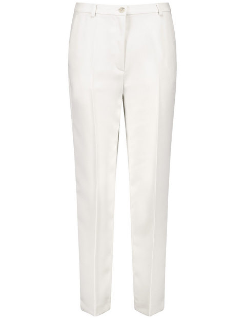 Elegante Hose mit Bügelfalten