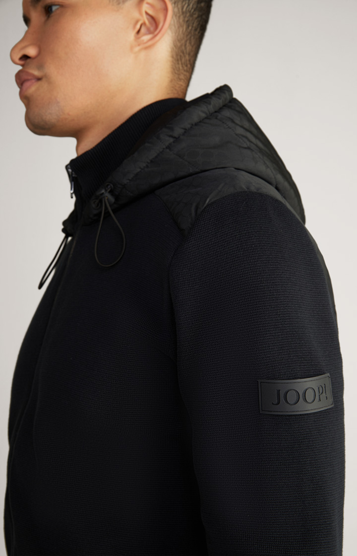 Cornflower-Strickjacke Hughen in Schwarz