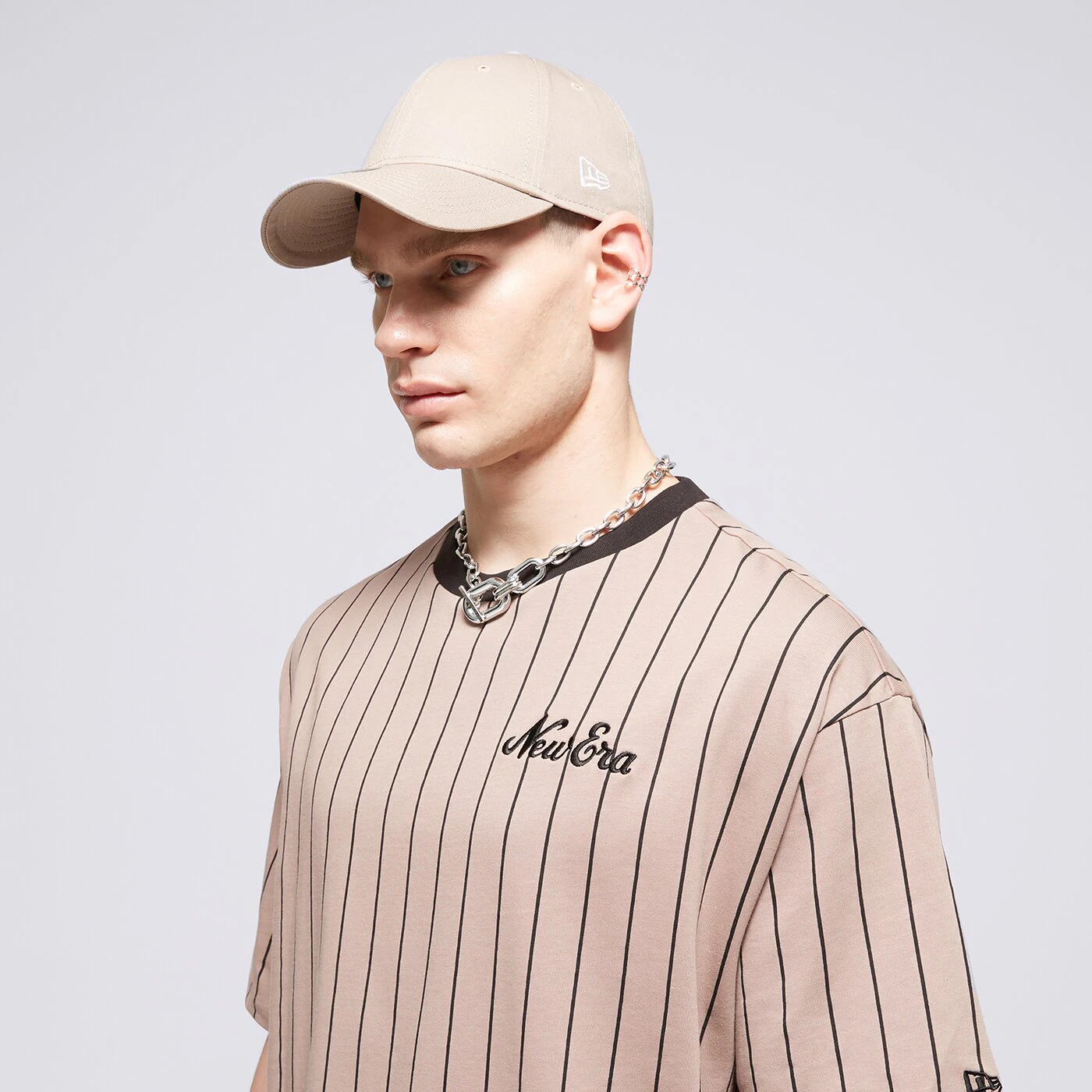 NEW ERA T-SHIRT NE PINSTRIPE OS NONE Braun