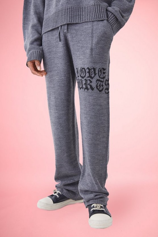 Lockere Jogginghose mit Gothic-Schriftzug
