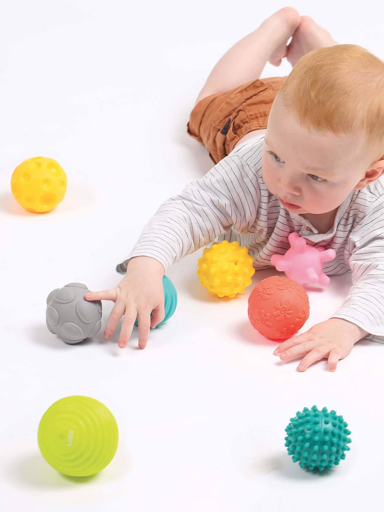 Ludi 8er-Set Baby Bälle LUDI - mehrfarbig